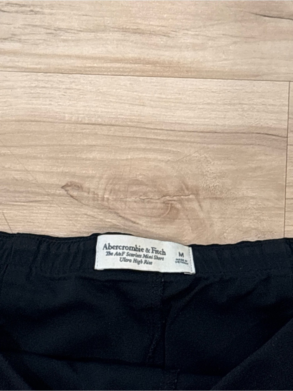 Abercrombie & Fitch The A&F Scarlett Mini Skort Black Ultra High Rise M - Picture 5 of 5